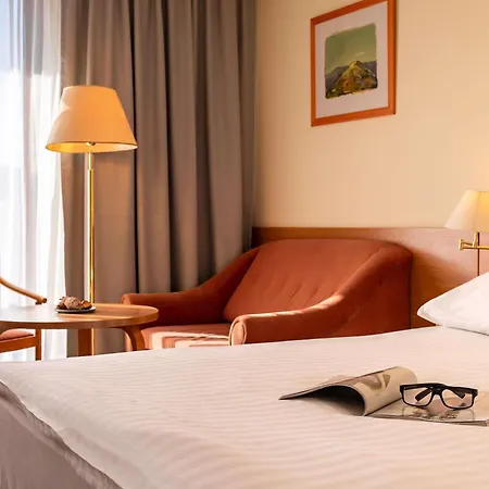 Szálloda Mercure Skalny