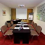酒店 卡尔帕奇斯卡尔尼美居酒店 3*