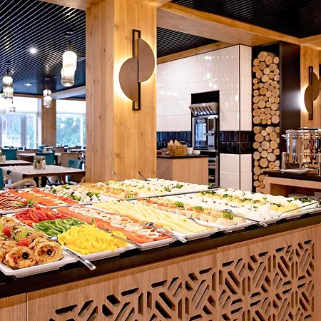 Отель Mercure Skalny