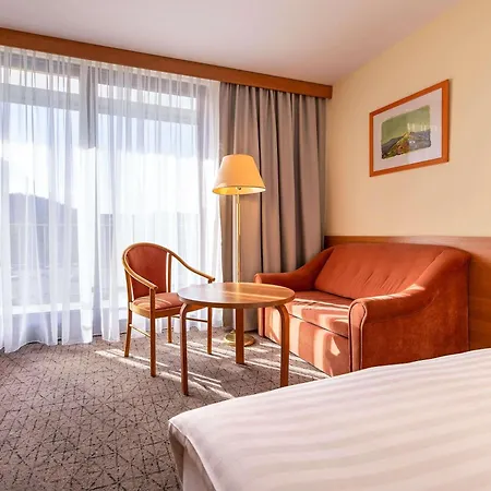 Mercure Skalny Hotel 3*