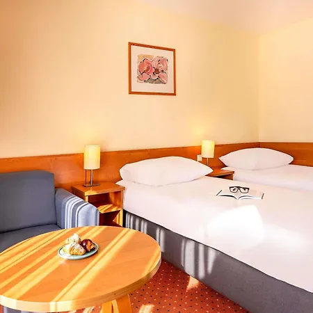 Mercure Skalny